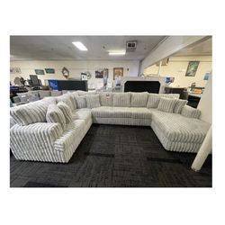 Sectional 