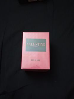 Valentino Donna Born in Roma Perfume