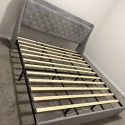 King Size Bed Frame & Storage Drawers