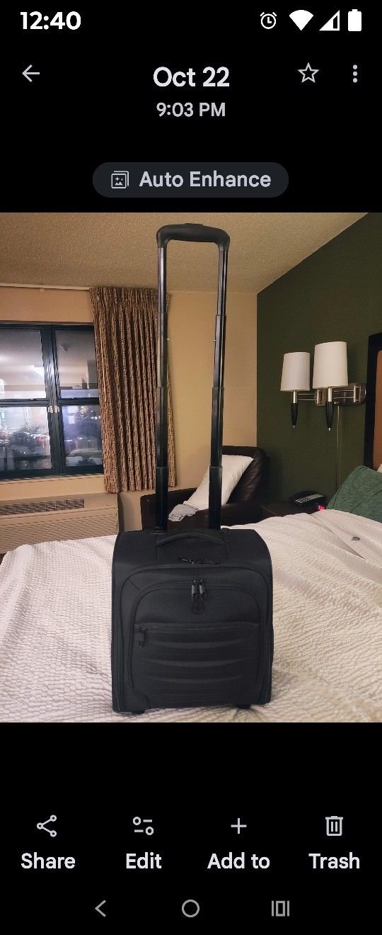 Brand New Swiss Army 14 Inch Carry On Luggage