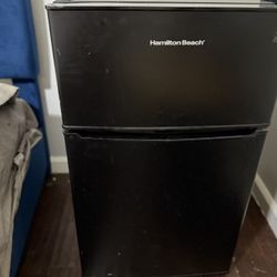Hamilton Beach 3.1 Cu.Ft. Two-Door Compact Refrigerator