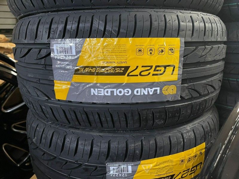 215 35 18 New Tires
