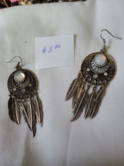 Jewelry PLEASE READ DESCRIPTION BEFORE CONTACTING ME