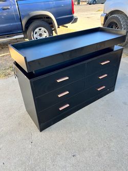 Black 6-Drawer Dresser with Changing Table Topper