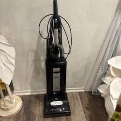 Sebo Automatic X4 Upright Vacuum Hospital Grade Black Made in Germany