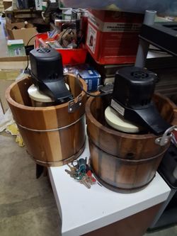 Choice on Electric Wooden Bucket Ice Cream Makers –