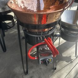 Copper Cazo Setup With Burner And Stand. 