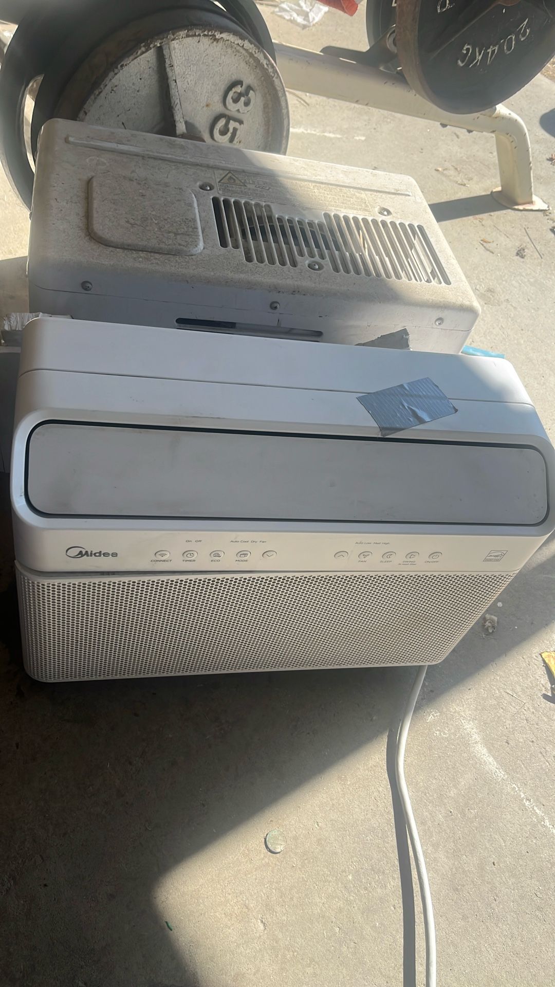 Window AC unit