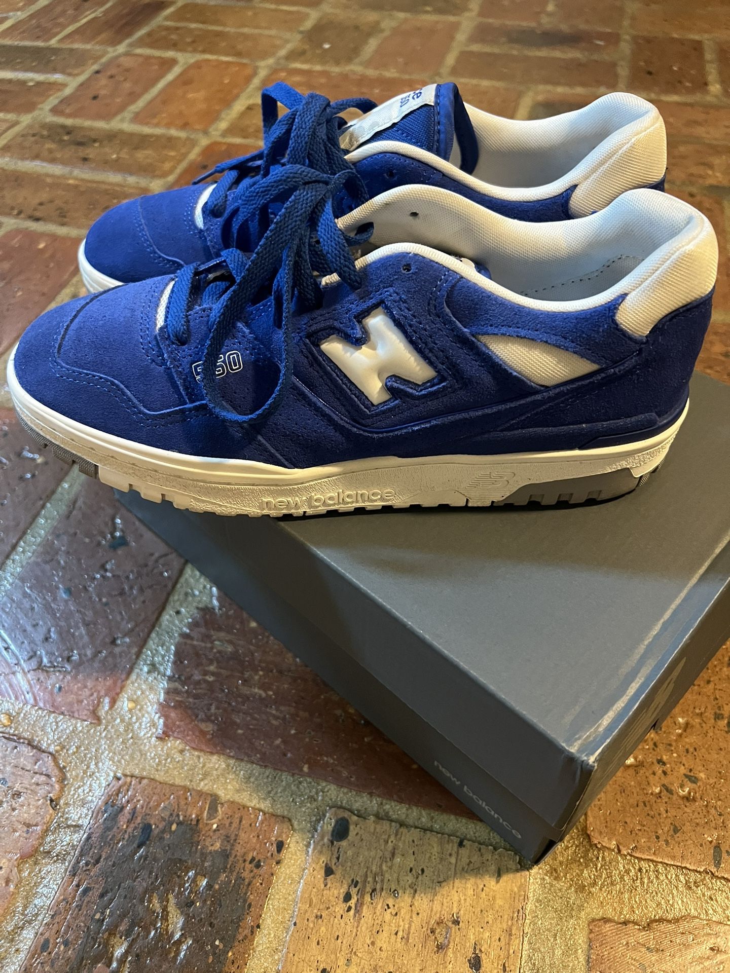 Men New Balance Size 9