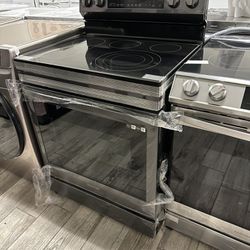 Samsung Black Stainless Steel Electric Stove New Scratch Dent Model 