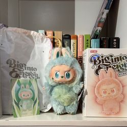 SERENITY - THE MONSTERS Big into Energy Series-Vinyl Plush Pendant