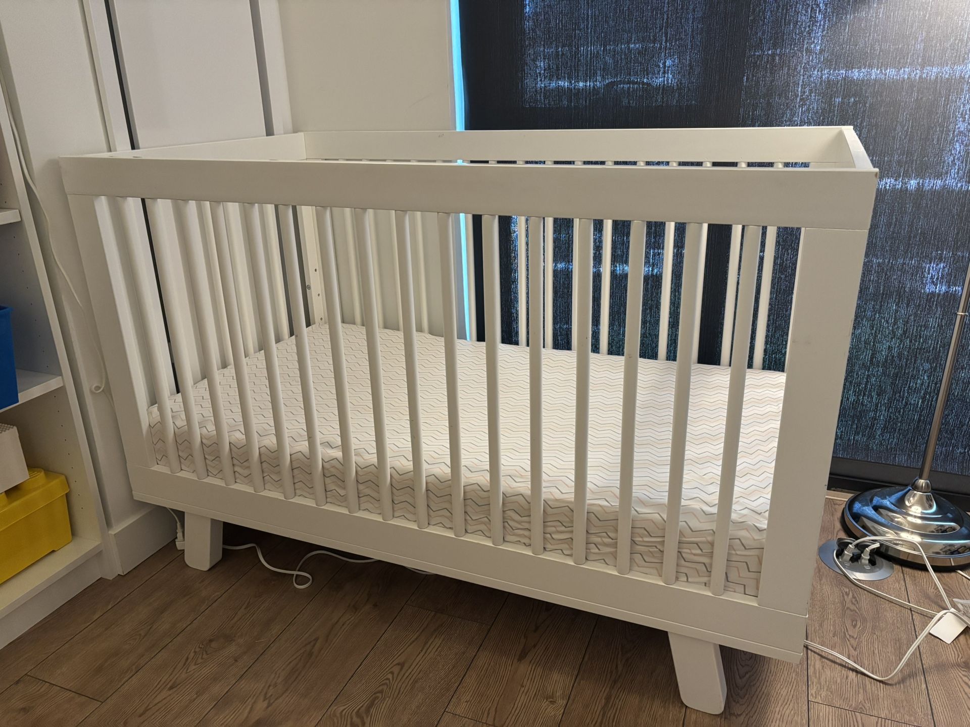 Babyletto Hudson 3-in-1 Convertible Baby Crib with Toddler Bed & Daybed Conversion - Easy to Assemble - GREENGUARD Gold Certified w/ 4 Adjustable Matt