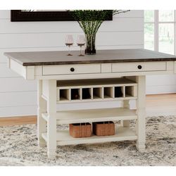 Farm Table + Stools - Counter Height - Ashley Furniture