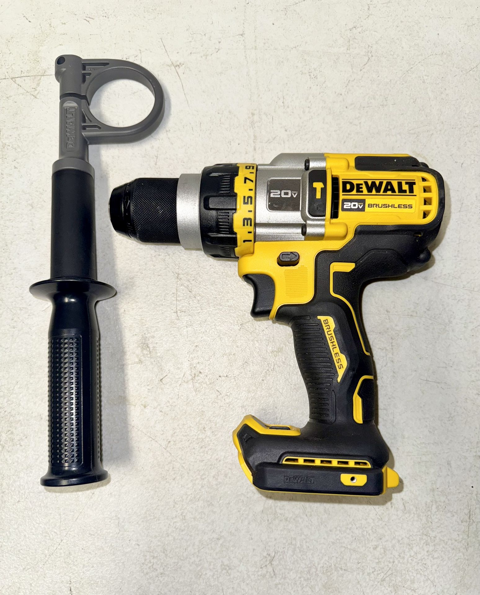 DEWALT 20V MAX Brushless Cordless 1/2 in. Hammer Drill/Driver with FLEXVOLT ADVANTAGE (Tool Only)