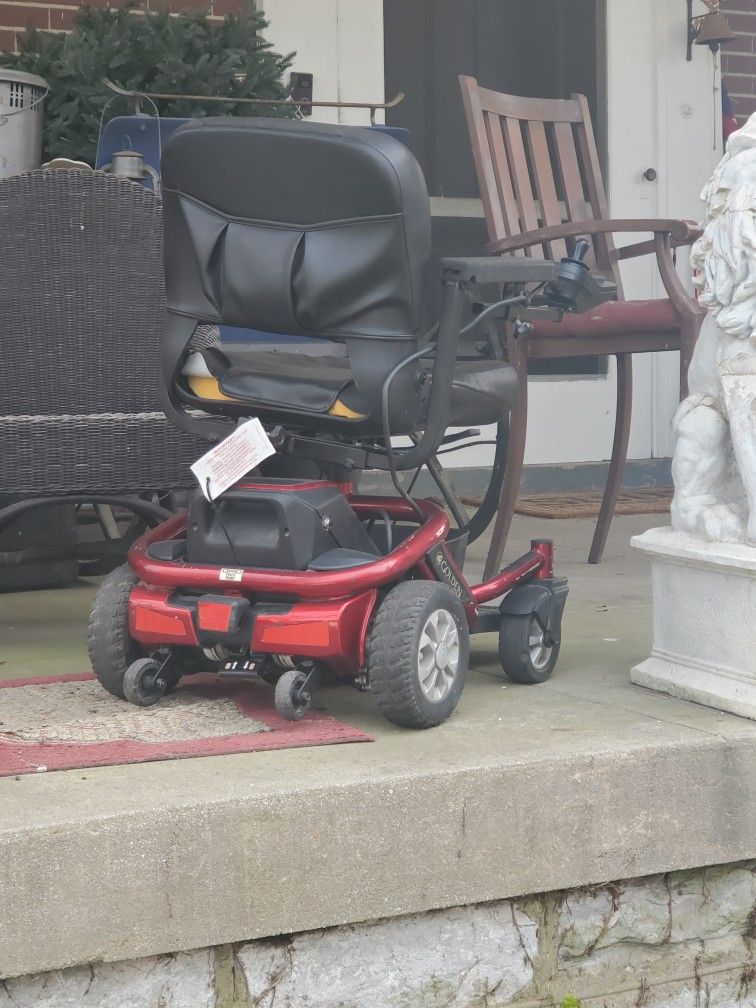 Electric Wheelchair
