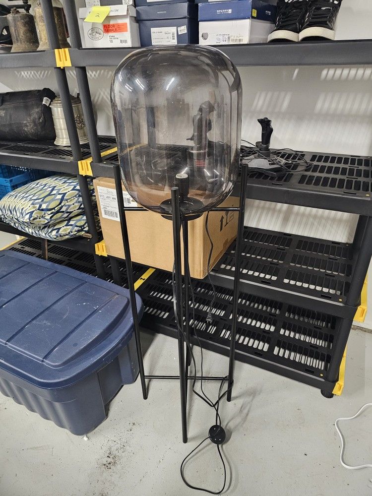 Havertys Renzo Globe Floor Lamp