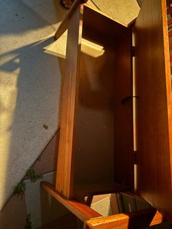 Wood bench
