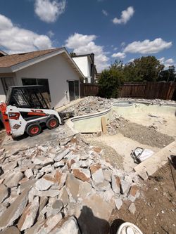 Mini skid steers