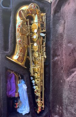 Glory Saxophone with Case and Accessories