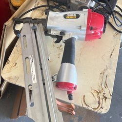 Pnuematic Nail Gun