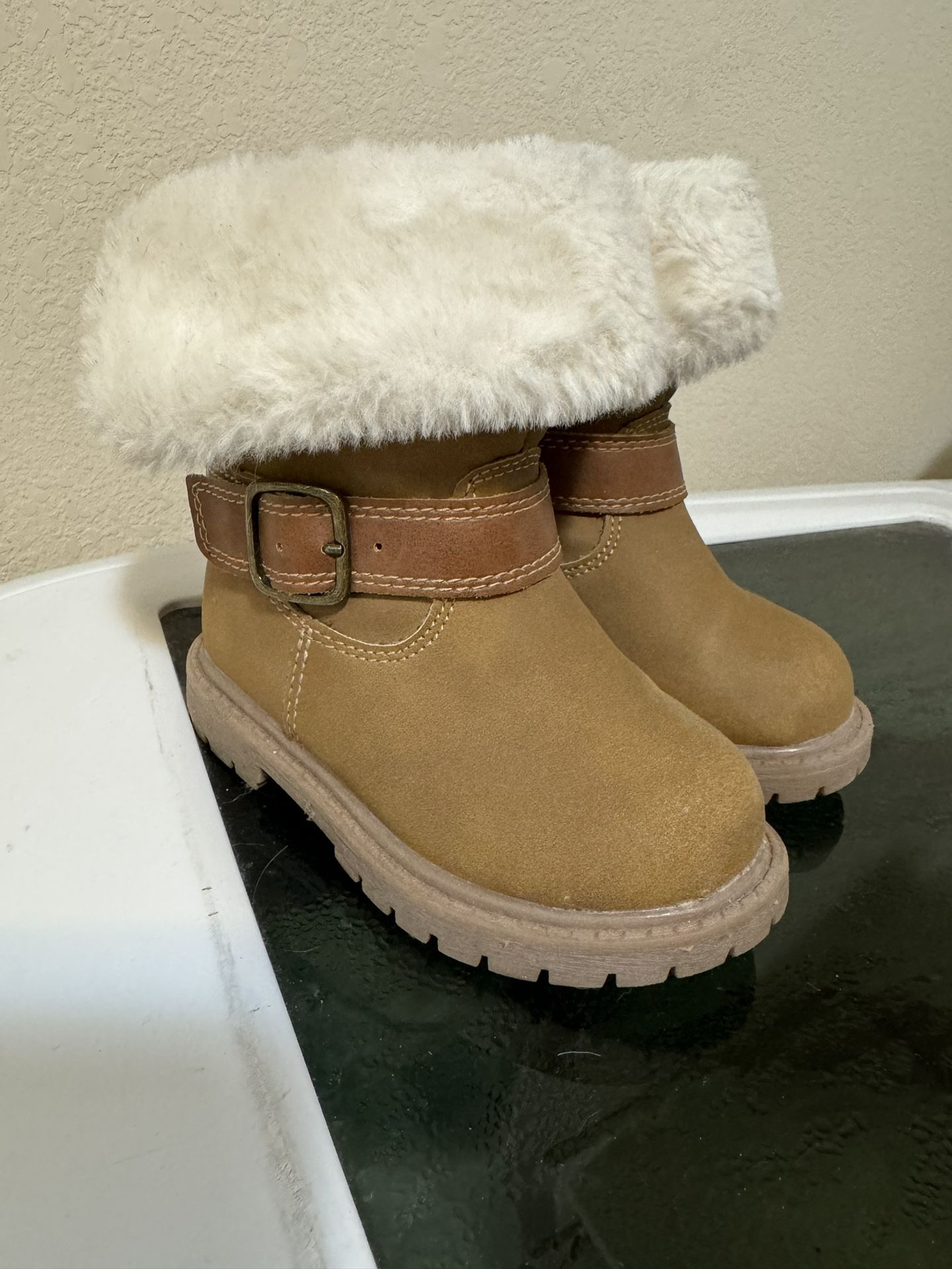 Girl Boots Size 6