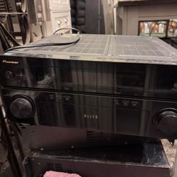 Pioneer Elite
