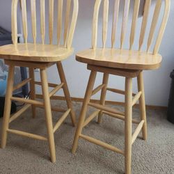 4 Matching Bar Stools