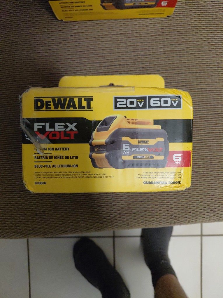 Dewalt Flex Volt 20v And 60 V Batteries
