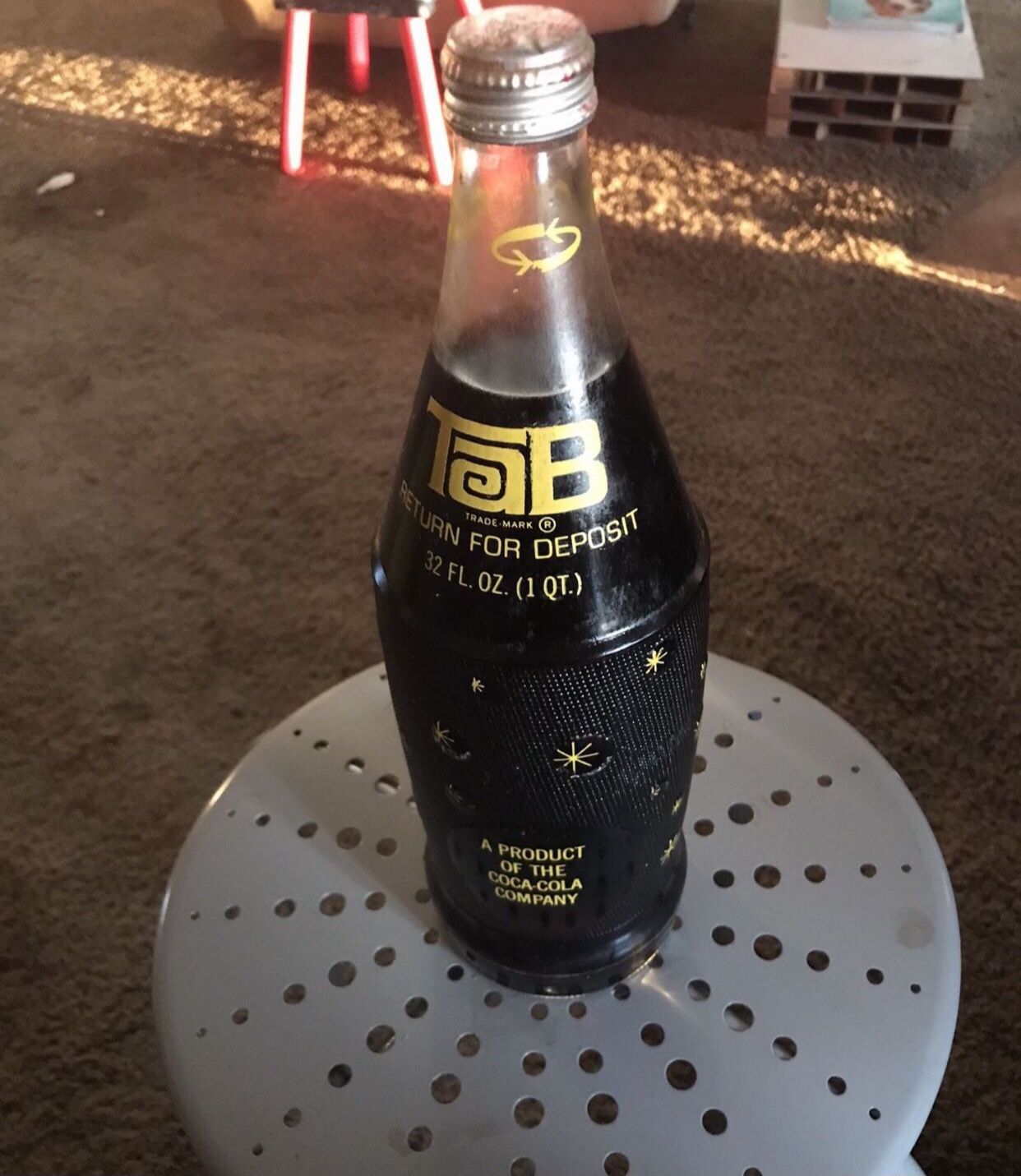 Vintage Tab Glass And 32 Oz Bottle