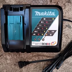Makita Rapid Battery Charger