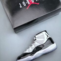 Air Jordan 11 Retro 'Concord'