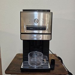 Cuisinart grind & Brew coffee maker machine