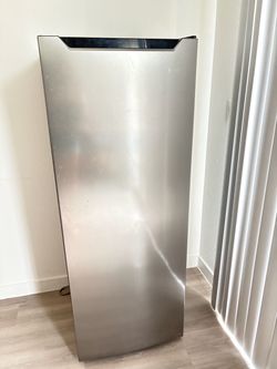 700 cubic ft fridge/freezer