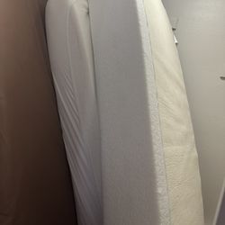 Full Mattress And Box Spring 