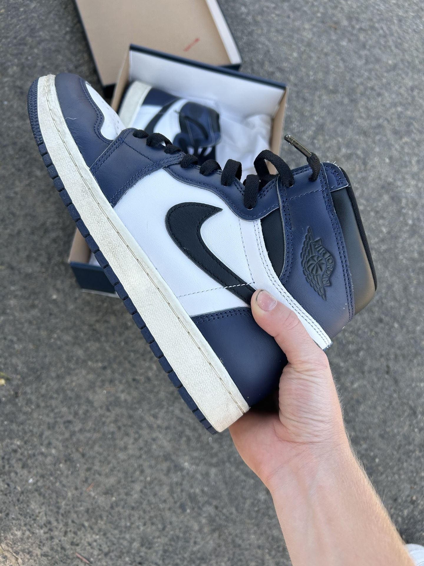 Jordan 1 Midnight Navy