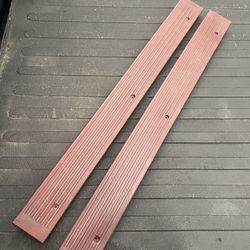 1990 Chevrolet C1500 454ss  OEM FRONT DOOR SILL TRIM PLATE SET *RED* 