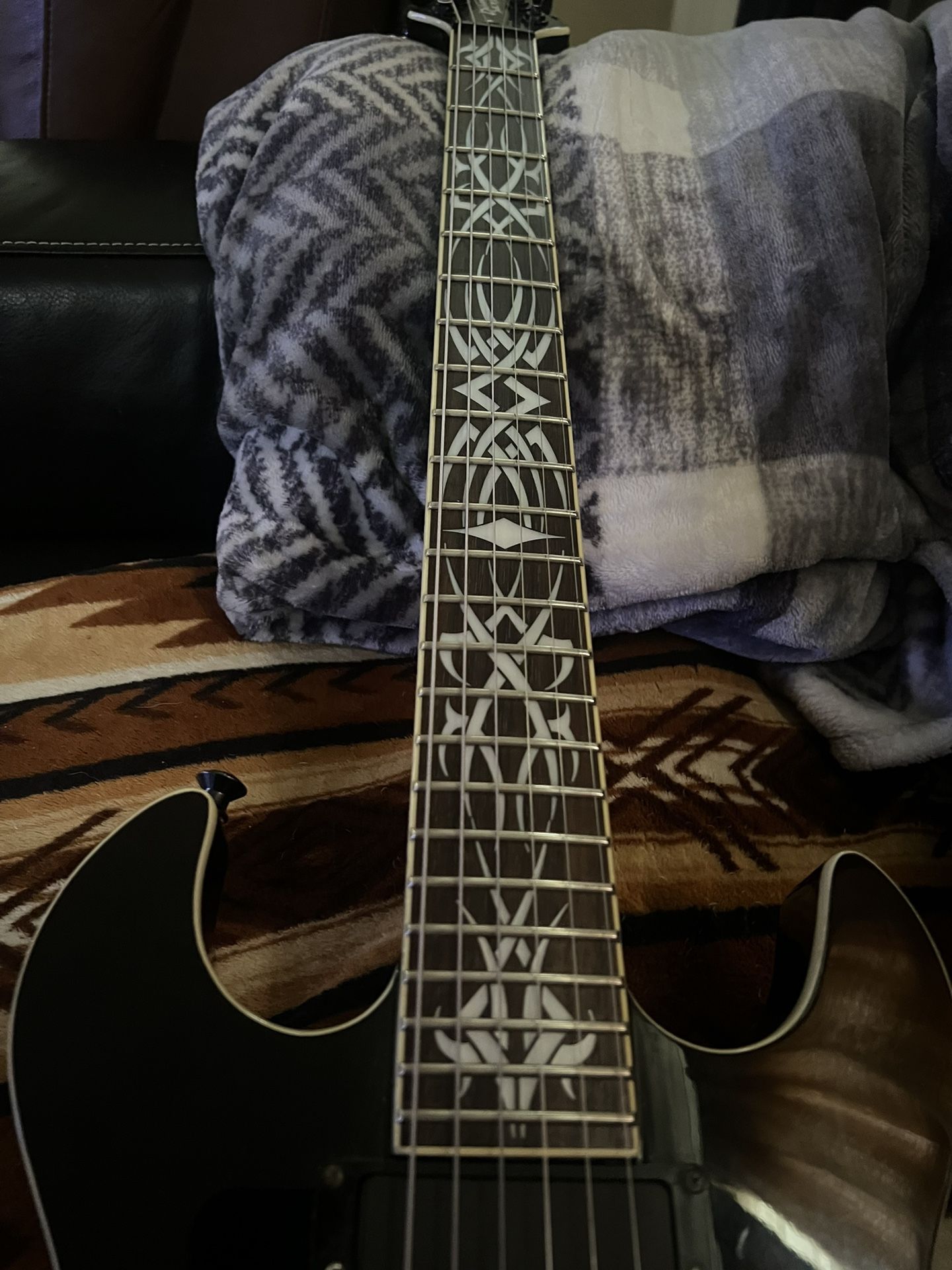 Schecter Devil Tribal Black EMG pickups