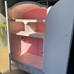 Vintage Wardrobe Adorable