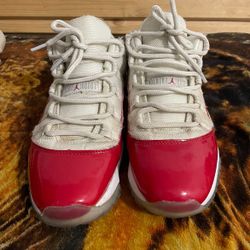 jordan cherry 11