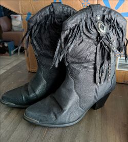 Black vintage cowboy boots