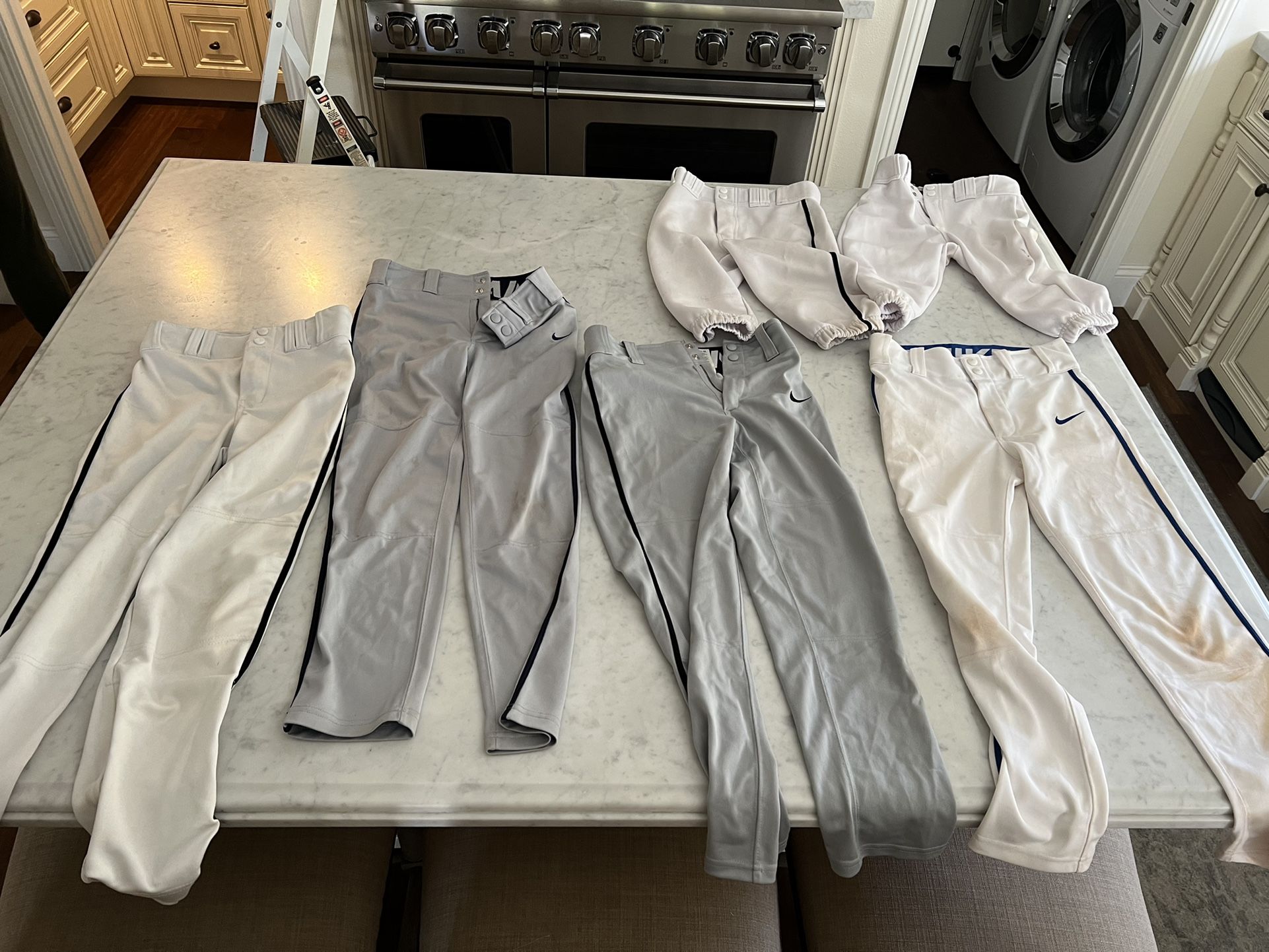 Youth Medium Baseball Pants