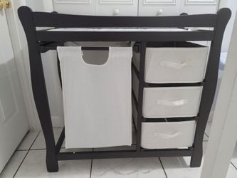 Baby changing table