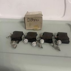 brake pads 1JO698451