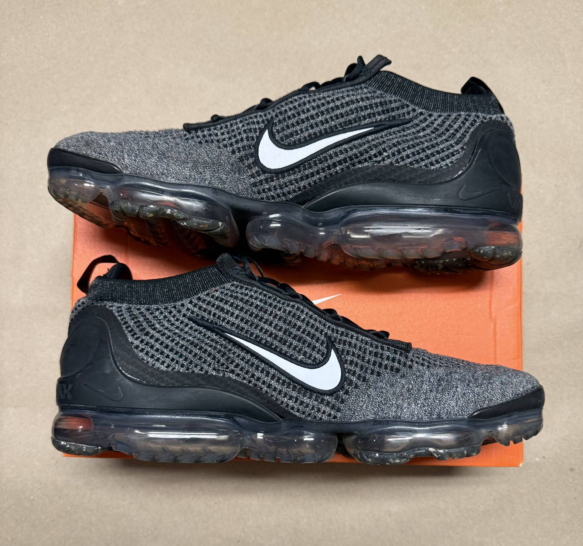 Nike Air Vapormax 2021 Oreo men's size 14 running shoes Rare!