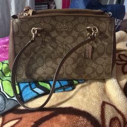 semi Used Coach Crossbody
