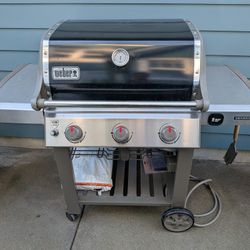 FREE weber E310 NATURAL GAS BBQ