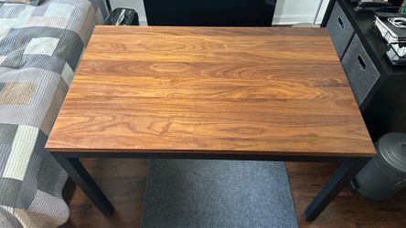 Table - Walnut