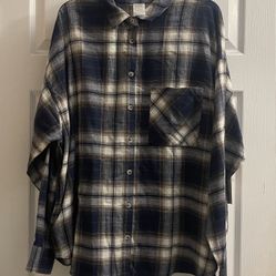 Brand New Ladies Navy Plaid Shirt Size XXL