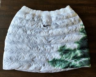 Nike X Stussy Women’s Insulated White Puffer Skirt Size Large