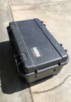 I SERIES WATERPROOF case $80 OBO